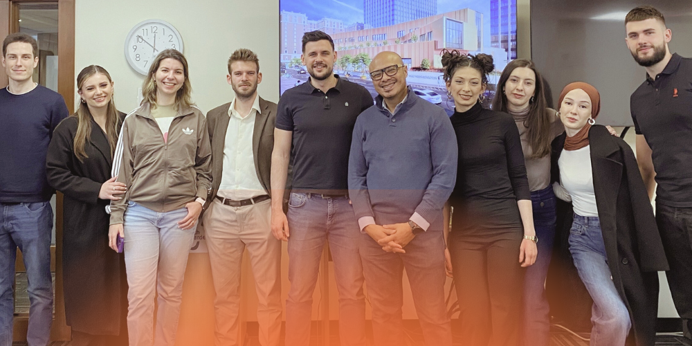 BOLD Fellowship Students Visit INSPYRE Innovation Hub